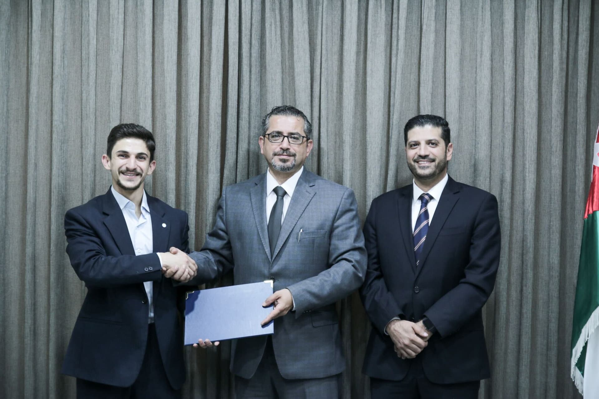 Devorise Secures Exclusive Sponsorship for Global English Olympiad 2024