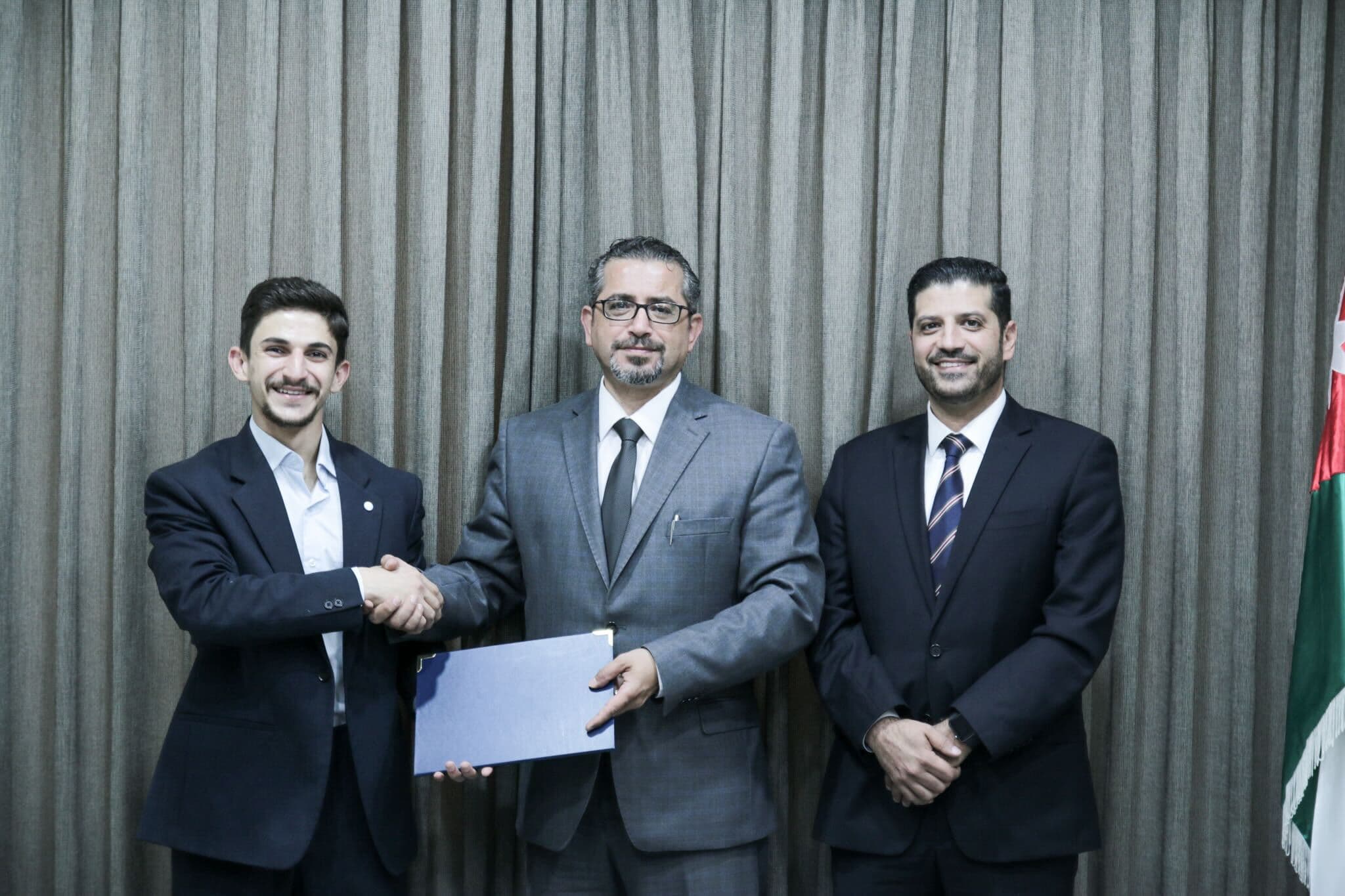 Devorise Secures Exclusive Sponsorship for Global English Olympiad 2024